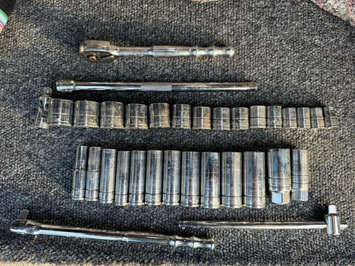 Blue point socket set as - point,