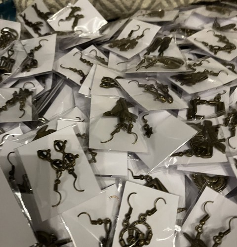 Job lot pairs - 20,