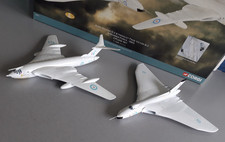 Corgi: Vulcan B2 & Victor B2 RAF 1963, 2 Plane Box Set, 1:144 scale. Pre-Owned.