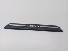 VOLVO V40 DOOR STEP SILL COVER LEFT OR RIGHT SIDE  2013 31265842