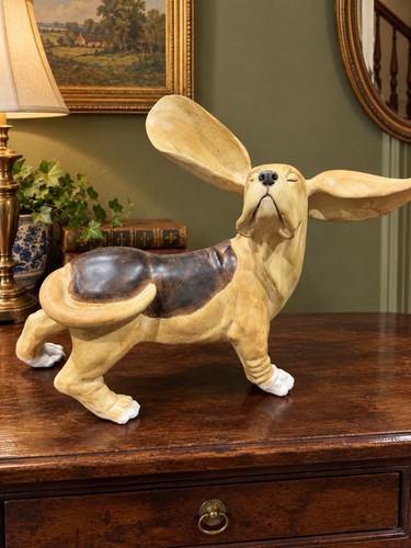 Large quirky big ears - big,
