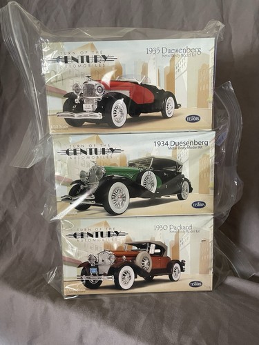 Testors metal body car - 1:32,