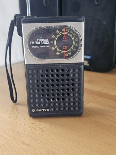 Sanyo 5050 am portable - fm/am,