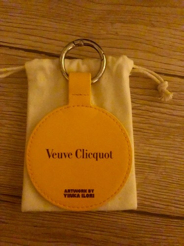 Key chain veuve clicquot - chain,