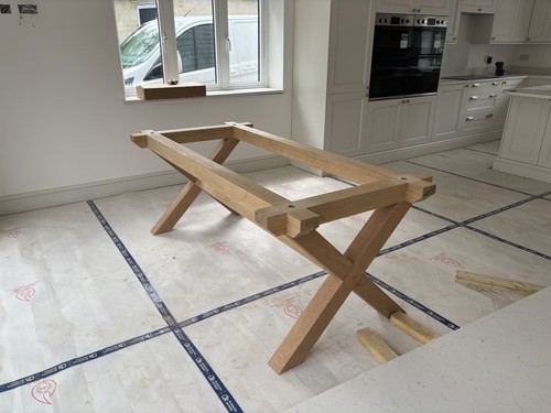 Oak cross table - cross, base