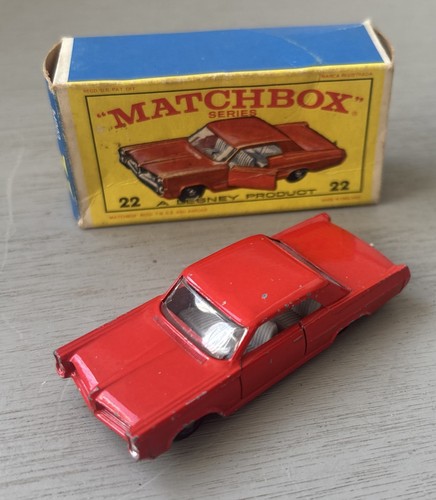 Matchbox lesney series pontiac - matchbox,
