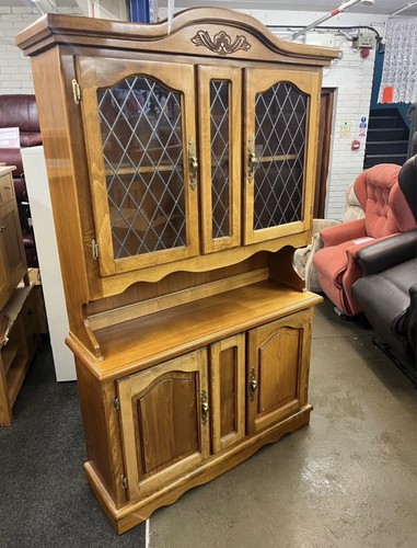 Solid oak welsh dresser wall - welsh, dresser/wall