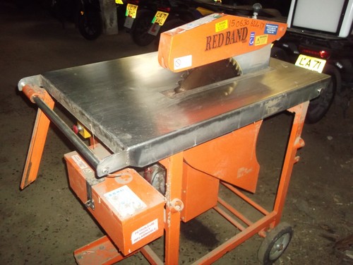 Red band saw bench with - band,