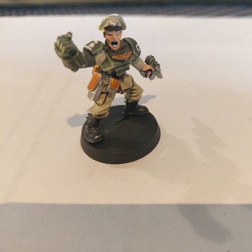 Cadian lieutenant imperial - lieutenant,