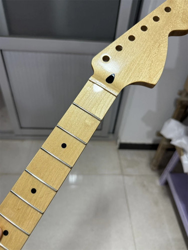 Big headstock 22fret maple - 22fret,