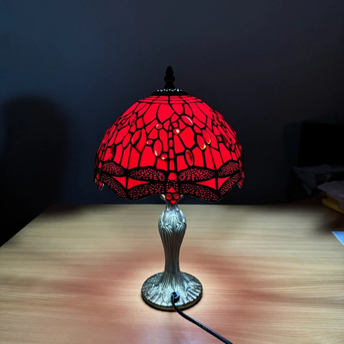 Tiffany style table lamp - style,