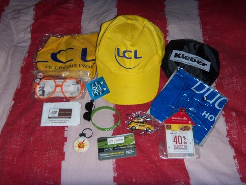 Lot goodies advertising - goodies,