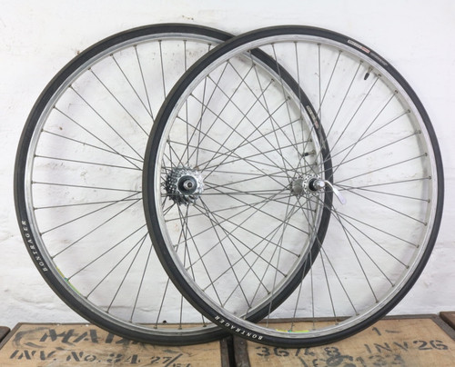Rooi mach 700c wheels shimano - wheels,