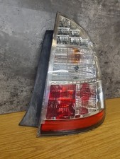 2008 TOYOTA PRIUS MK2 T4 DRIVER SIDE REAR OUTER TAIL LIGHT LAMP + BULB HOLDER