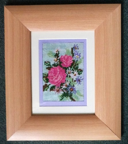 Completed used tapestry item - used,