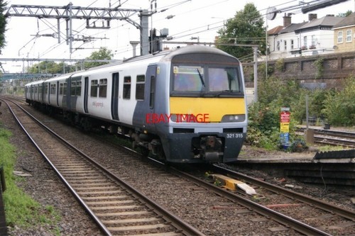 Photo class 321 car - class,