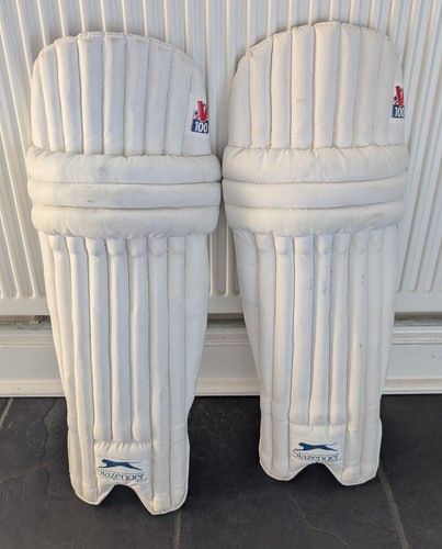 Slazenger v100 cricket pads - slazenger,