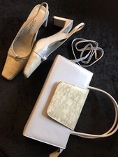 BEAUTIFUL VINTAGE SHOES PALE