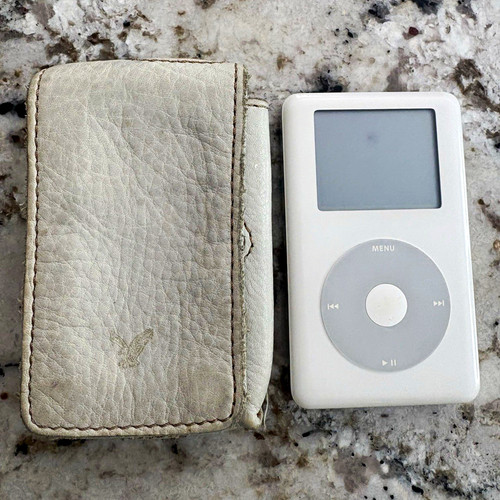 Apple ipod classic 4th gen - ipod,