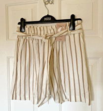 Priced sell bnwt ladies - to,