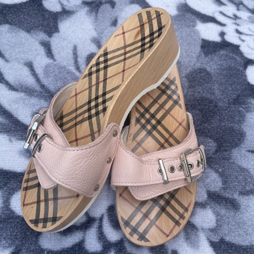 Burberry scholl exercise - burberry, dr