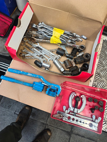 Job lot tools - job,