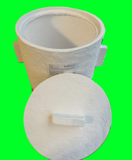 Box cotton mache - of,