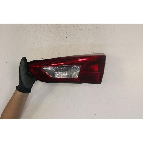 Inner right rear pilot - inner,