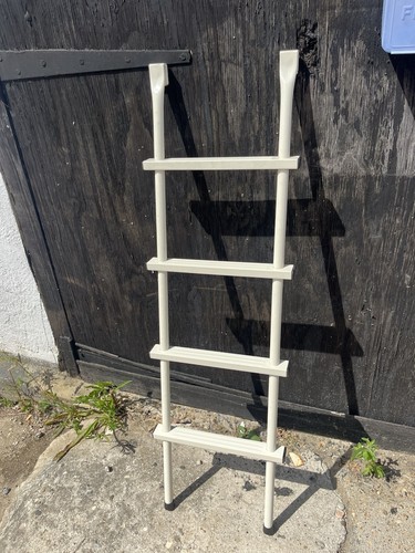 Caravan bunk bed - caravan, total