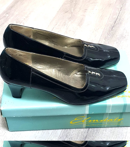 Brand new classic elmdale - new,