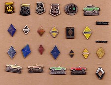 Vintage RENAULT pin badges 1960s Logo Caravelle Dauphine France Car Voiture