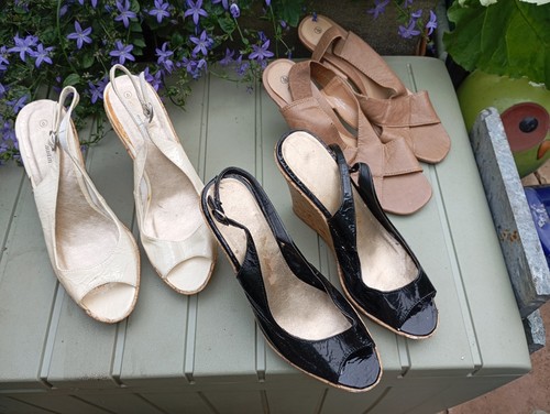 Pair bundle heels - of, sling
