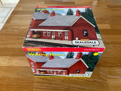 Hornby skaledale waiting room - hornby,