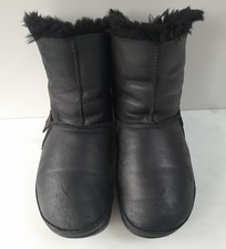 FITFLOP MUKLUK SHORTY SIZE