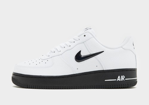 Defective odd pair - pair, nike