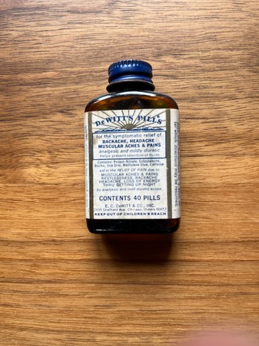 Witt pills vintage - witt's,