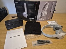 Monster DNA Headphones white grey Great Sounding Headphones boxed with all acces