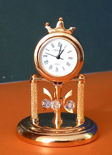 Minster ticking clock - minster, no