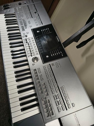 Yamaha tyros keyboard - yamaha, 61