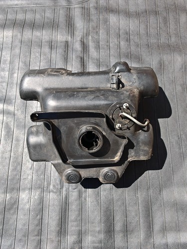 Yamaha aerox yq50 fuel tank - aerox,