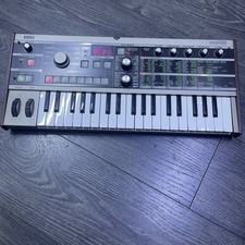 Korg Microkorg Synthesiser -
