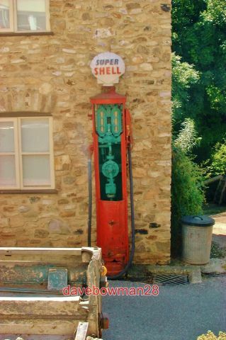 Photo stockland old petrol - ,