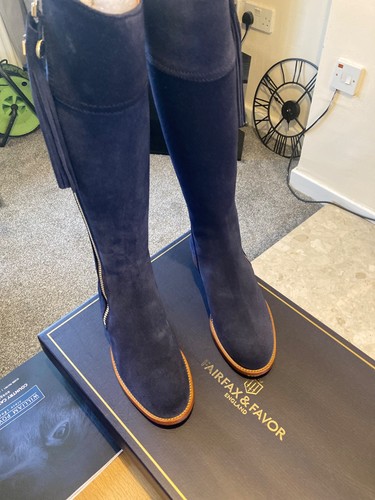 Fairfax and favour boots sixe - favour,
