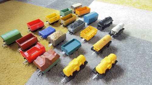 Thomas and friends wagons - thomas,