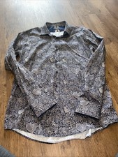 Men’s Guide of  London