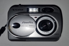 Fuji Finepix 2600Z Digital Camera Fully Working