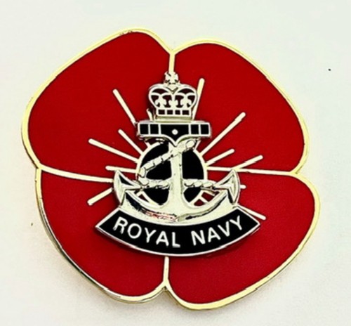 Queen elizabeth ellr lapel - queen,