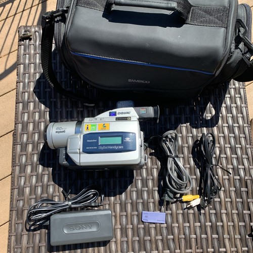 Sony dcr trv720 digital8 8mm - dcr-trv720,