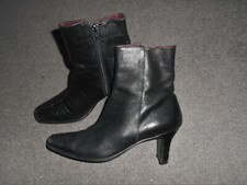 Black ankle boots heels UK 4