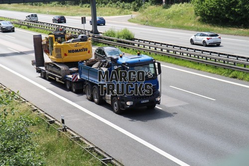 Truck photo mercedes - truck,